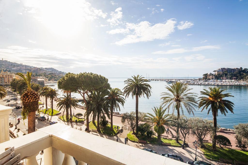 Hotel Vesuvio Rapallo Bagian luar foto