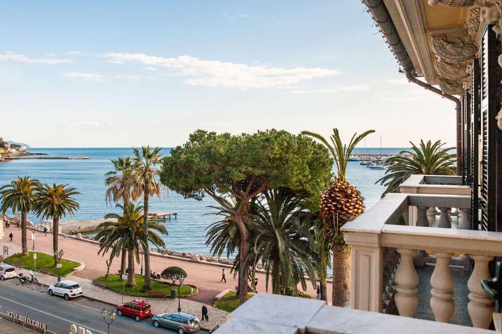 Hotel Vesuvio Rapallo Bagian luar foto