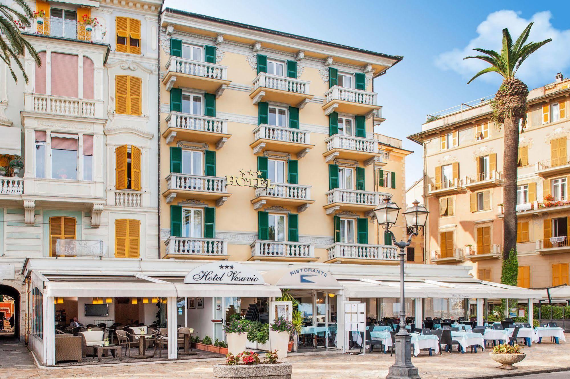 Hotel Vesuvio Rapallo Bagian luar foto